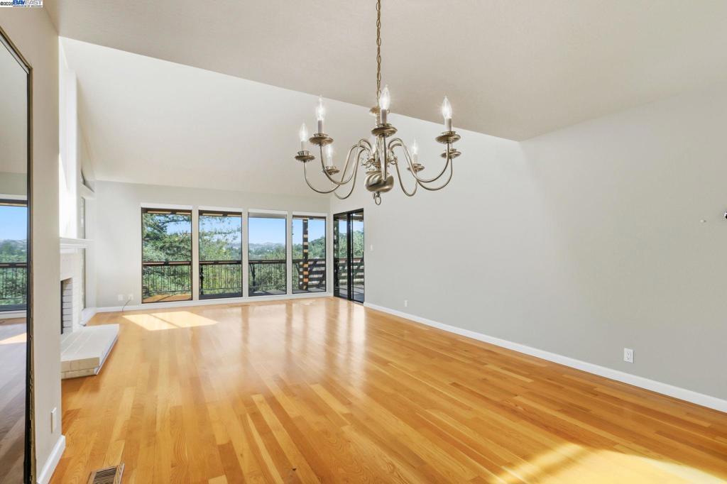 ORINDAWOODS - Residential