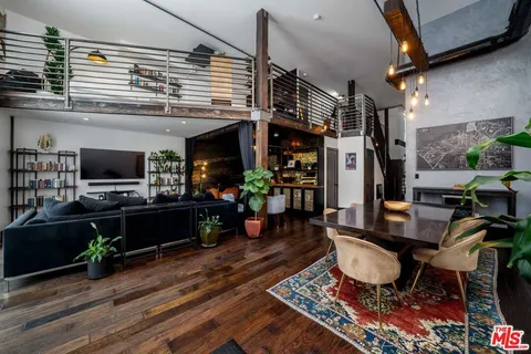 4115 Glencoe Avenue Unit 302, Marina Del Rey, CA 90292 - MLS#: 25592343