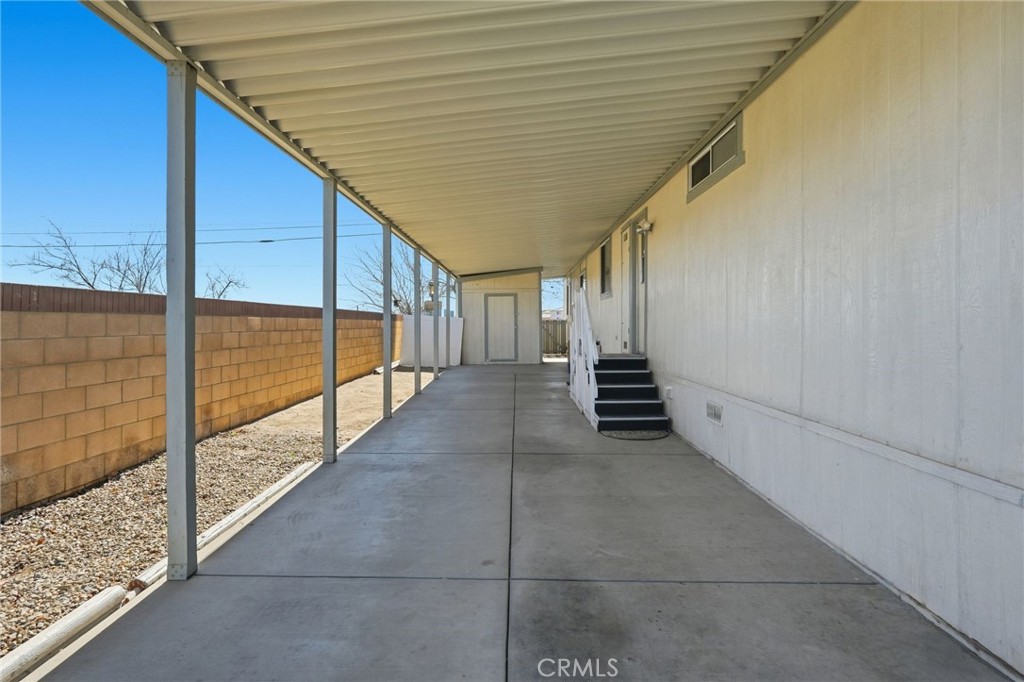 2121 E Ave I SPC 10 10
