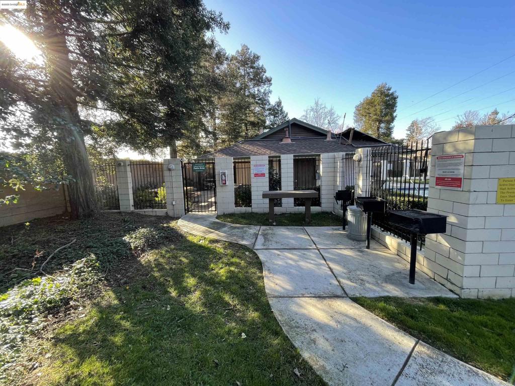 ANTIOCH - Residential Lease