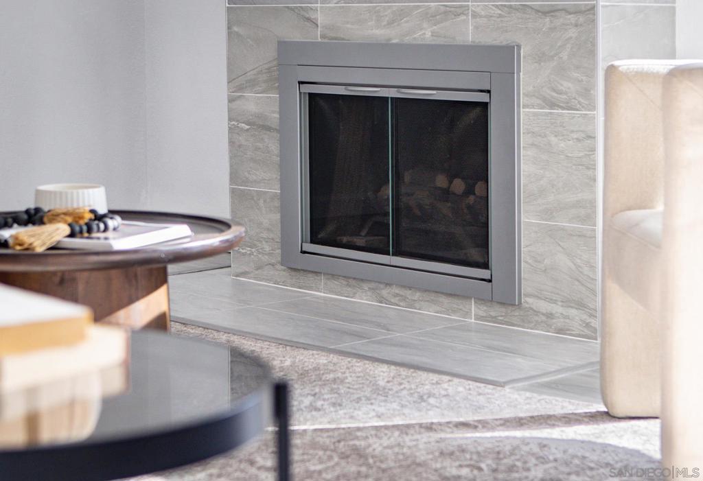 La Costa - Residential