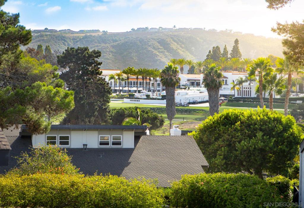 La Costa - Residential