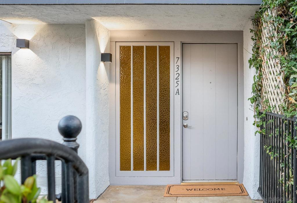 La Costa - Residential