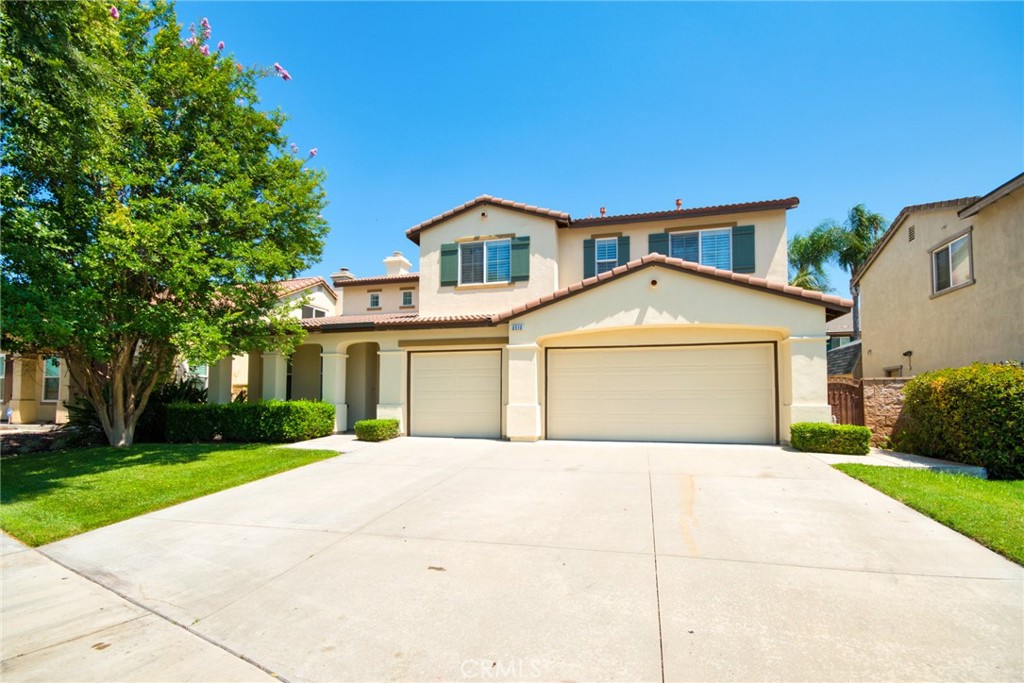 Cul-de-sac nice and quiet neighborhood large house with great landscape. There's extra study room/office at downstairs next to bed room. also large bonus room/game room at upstairs. Kitchen have granite counter top. All windows have nice shuttles, cover or drapes. 2 French doors to backyard. floor come with upgraded carpet, wood floor and tiles. New paint inside and outside with new SPC floor in entire house except kitchen, laundry and bathrooms.
For family with teenagers, Education and innovation meet nearby at the prestigious new Biomedical Science and Technology Academy at Chino High School—a magnet institution drawing top-tier students from across the Chino Valley Unified School District. With its first graduating class in 2026, this academy is poised to become one of Southern California’s premier public programs.
