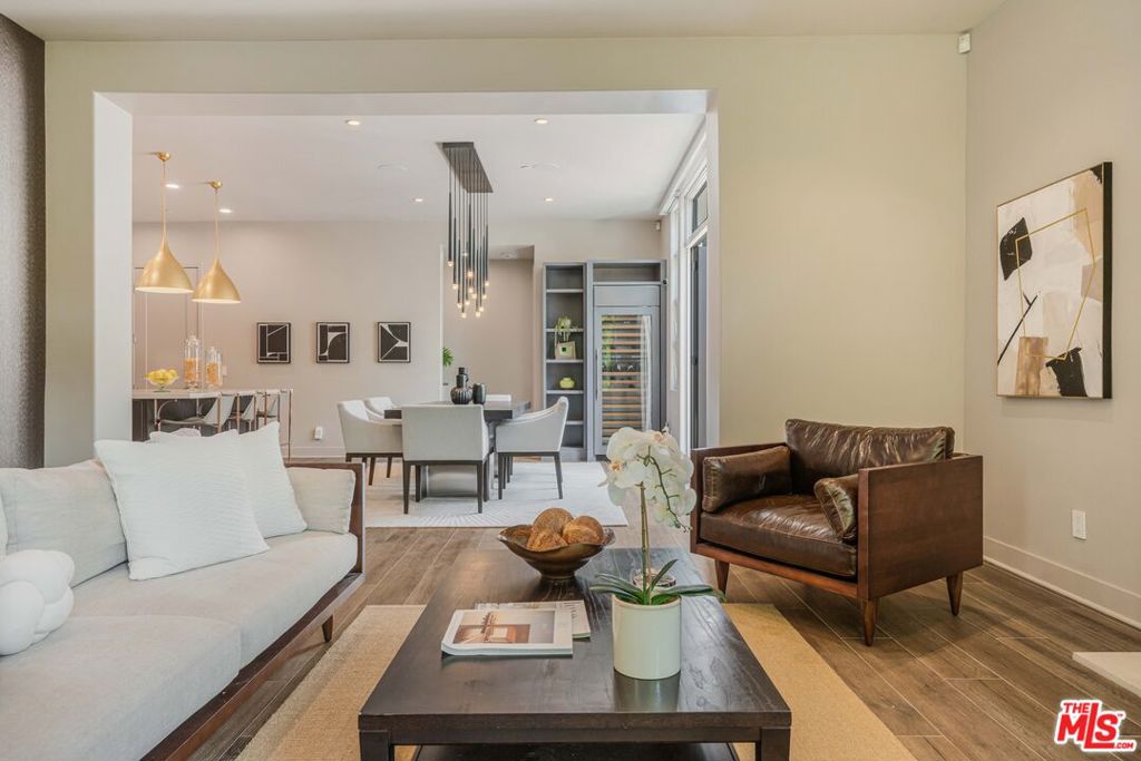 Properties 4 13042 W North Icon Circle