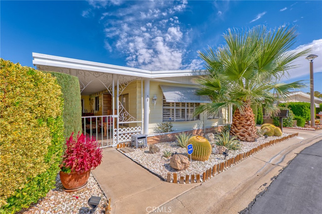 7501 Palm Ave SPC 70
