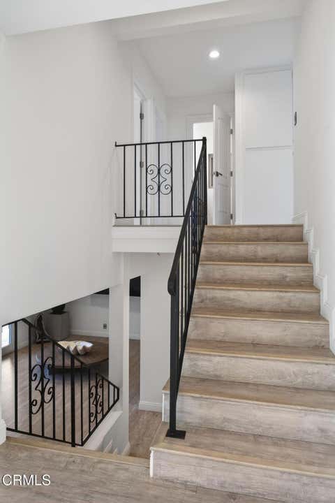 Tiny photo for 542 Valley View Way, Ventura, CA 93003 (MLS # V1-36384)