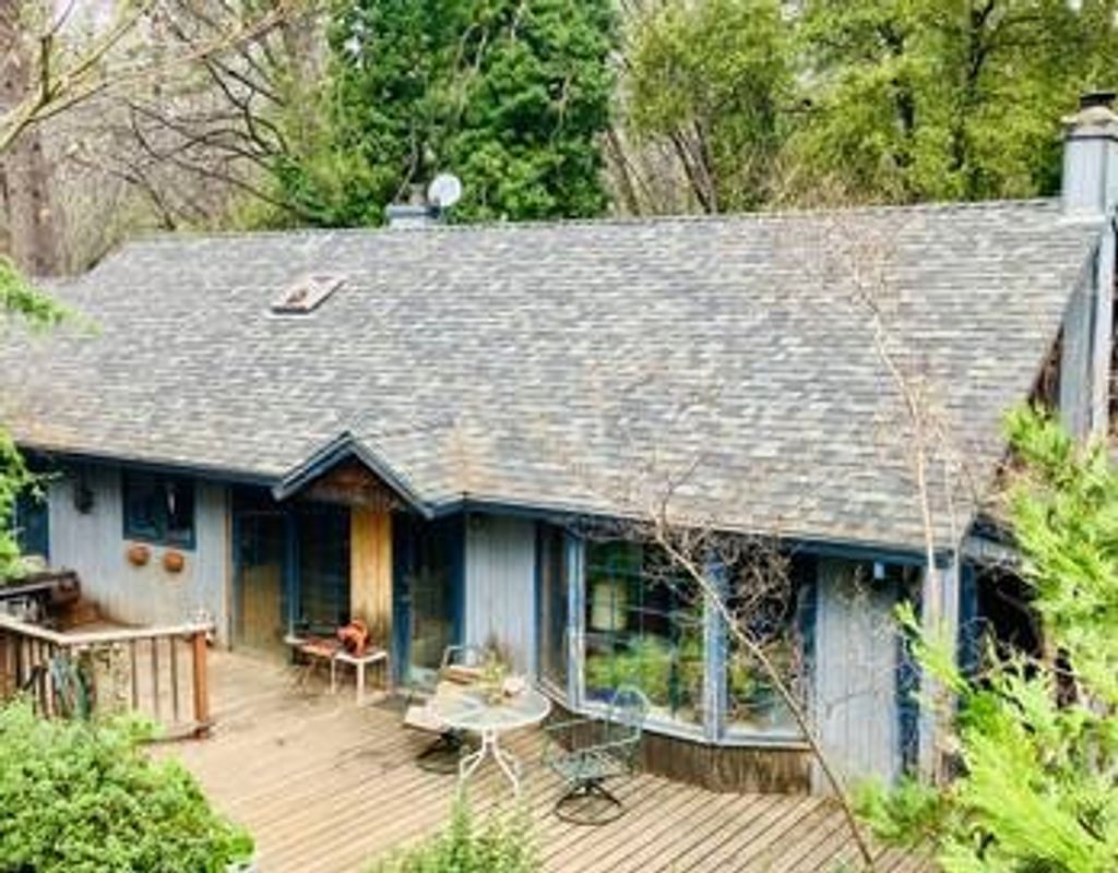 Photo of 4920 Tippitoe Ln, Forest Ranch, CA 95942 (MLS # SN26000320)