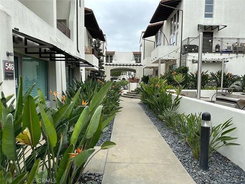 Photo of 544 S Brea Blvd, Brea, CA 92821 (MLS # WS26080523)