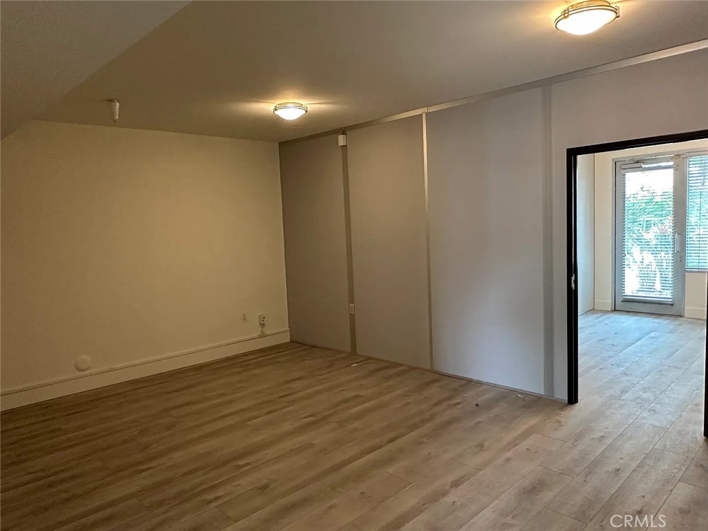 544 S Brea