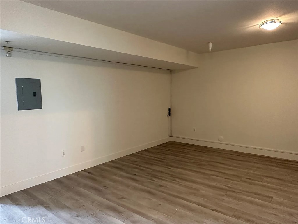544 S Brea