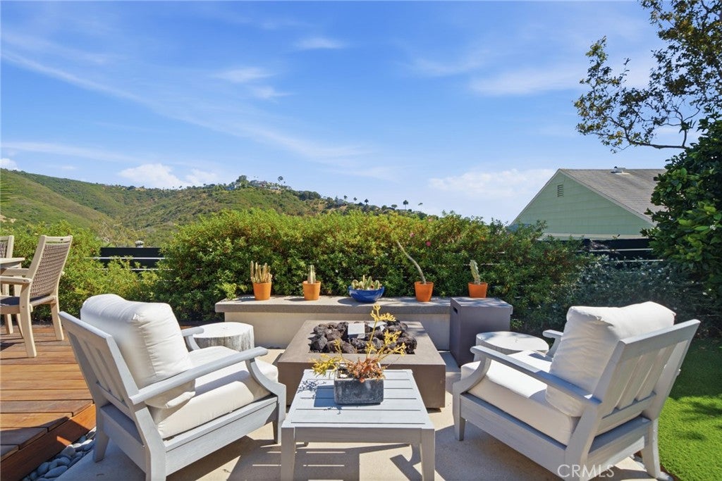 1474 Bluebird Canyon Drive, Laguna Beach CA 92651 - Photo 15