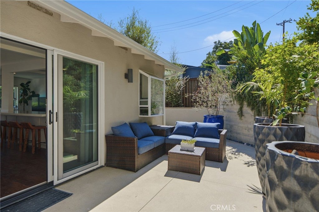 1474 Bluebird Canyon Drive, Laguna Beach CA 92651 - Photo 11