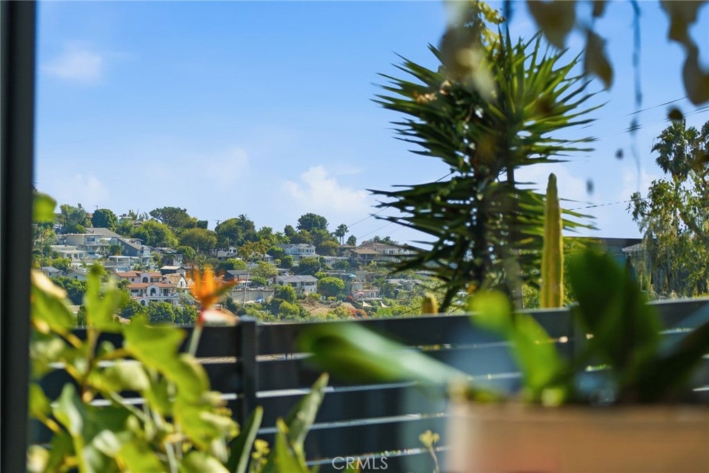1474 Bluebird Canyon Drive, Laguna Beach CA 92651 - Photo 21