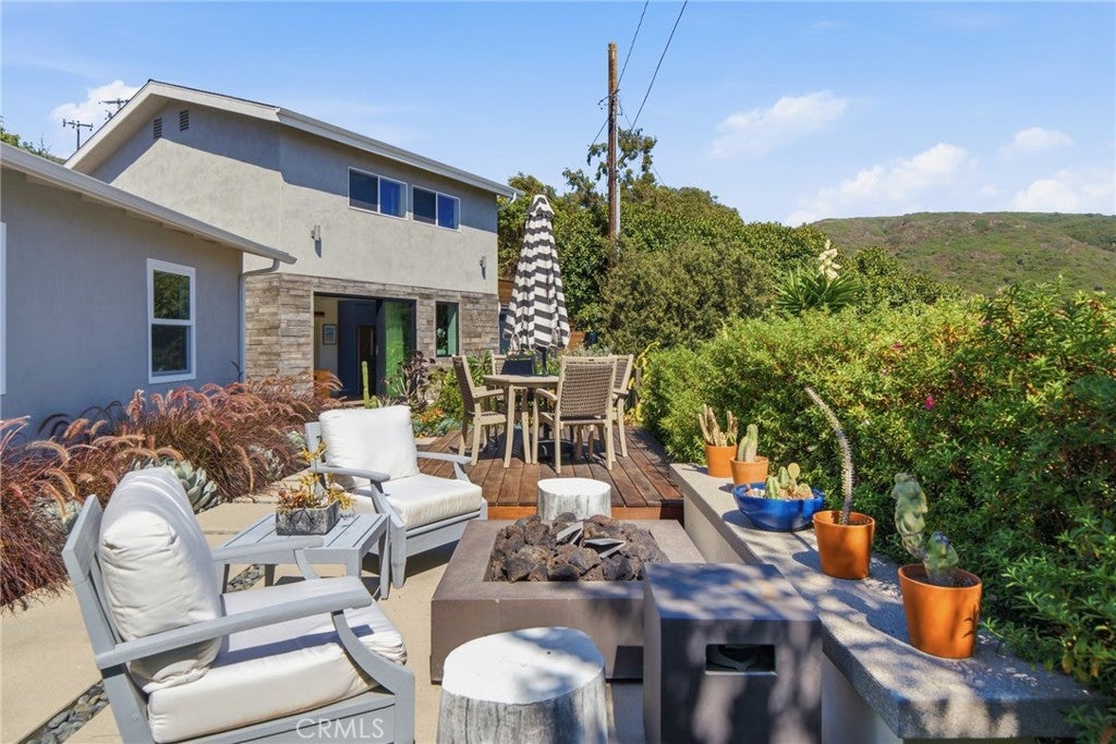 1474 Bluebird Canyon Drive, Laguna Beach CA 92651 - Photo 16
