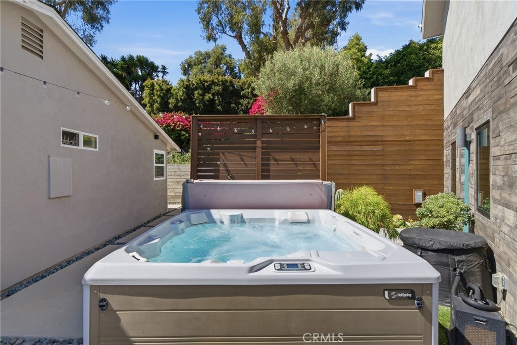 1474 Bluebird Canyon Drive, Laguna Beach CA 92651 - Photo 32