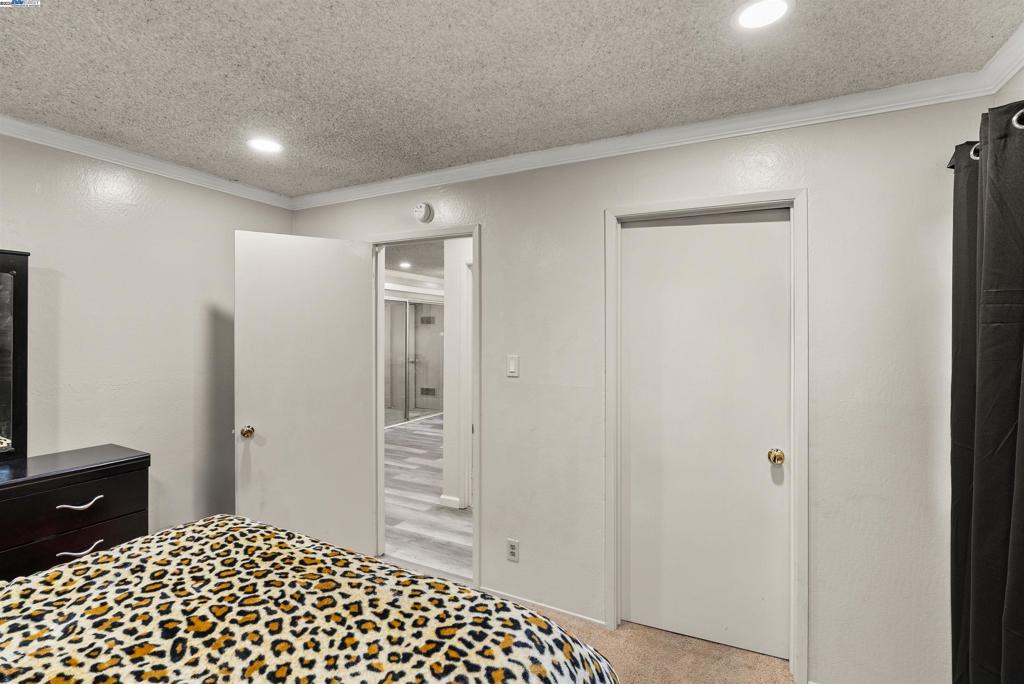 Not Listed - Residential