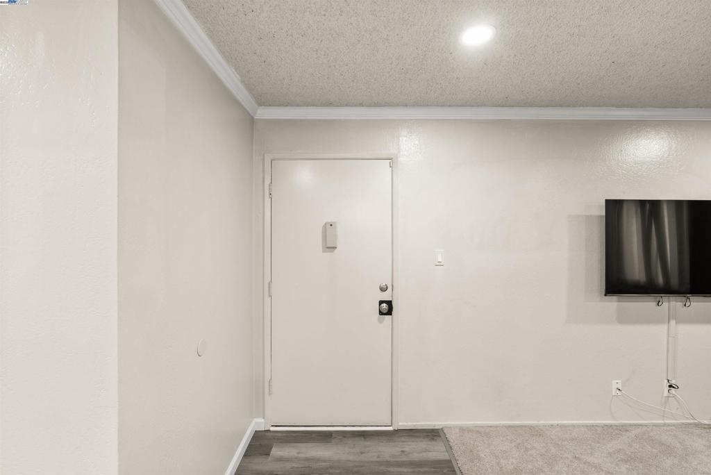 Not Listed - Residential