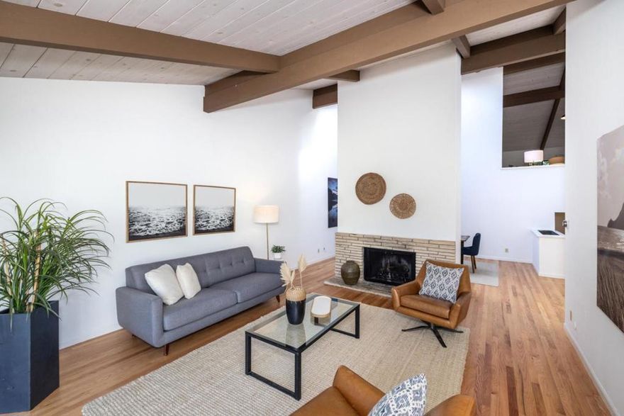 Come see and enjoy this stunning townhouse, overlooking the Sharon Heights Golf Course. Loads of natural light with soaring open beam ceilings and a large private balcony. Desirable floor plan featuring 2 spacious bedrooms and 2 full bathrooms, plus a loft style family room, which can easily be reconfigured to a 3rd bedroom.