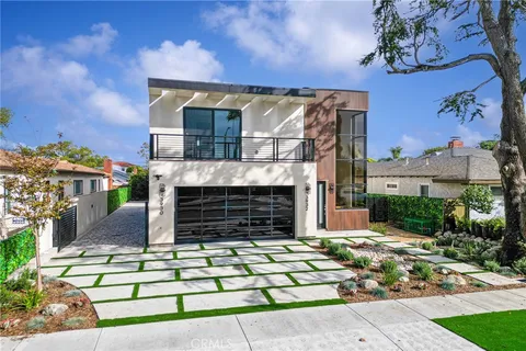 3932 S Minerva Avenue, Los Angeles, CA 90066 - MLS#: WS25264856