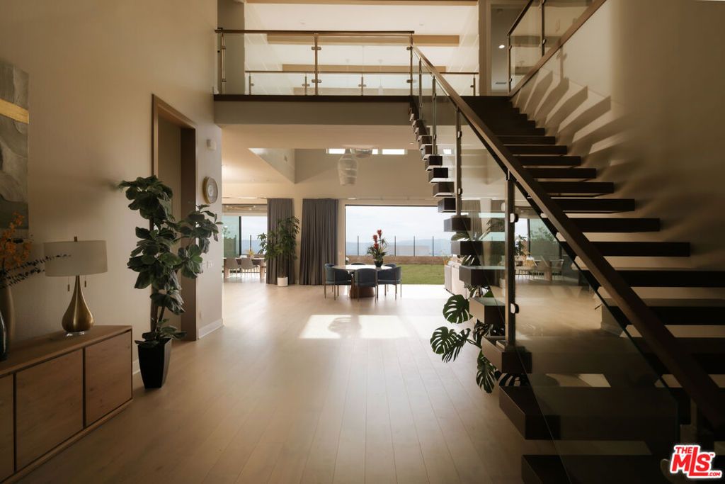 Photo of 11773 N Greenwood Drive, Porter Ranch, CA 91326 (MLS # 26653991)