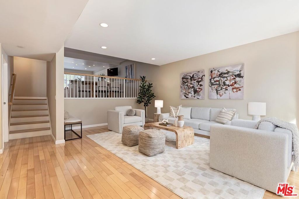 Photo of 13336 Maxella Avenue #5, Marina Del Rey, CA 90292 (MLS # 26651545)