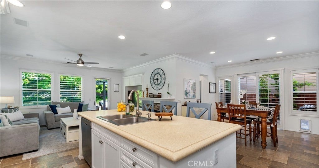 12 Merriweather Place