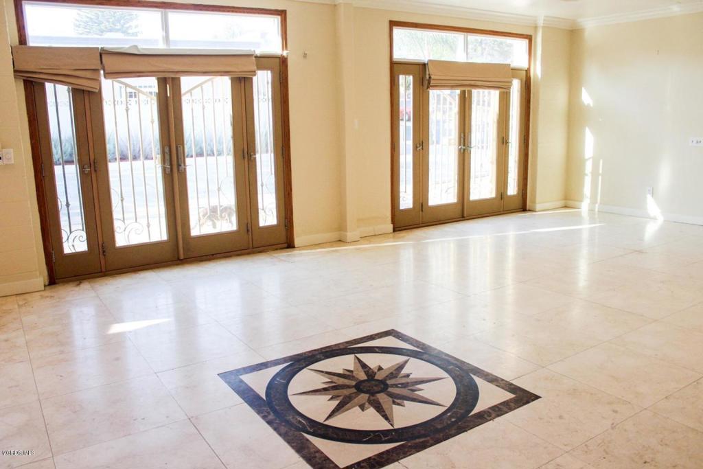 Santa Paula: Other - 0052 - Commercial Sale