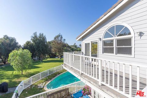 Photo of 6557 Wandermere Road #Upper STE, Malibu, CA 90265 (MLS # 26781657)