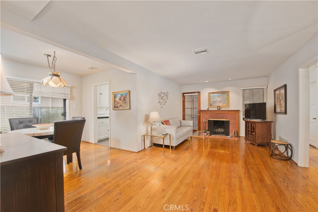 6631 Densmore Avenue