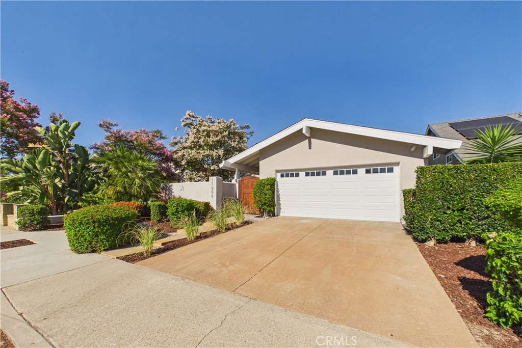11606 Lakia Drive