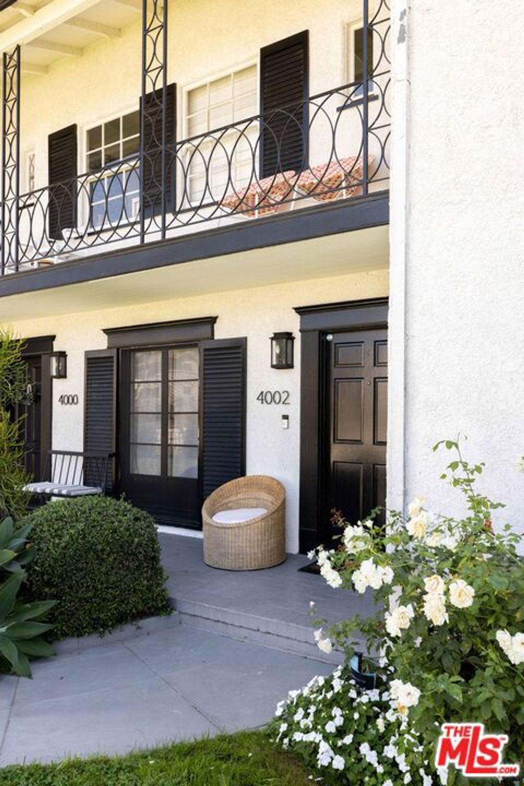 Photo of 4002 W Adams Boulevard, Los Angeles, CA 90018 (MLS # 25588973)
