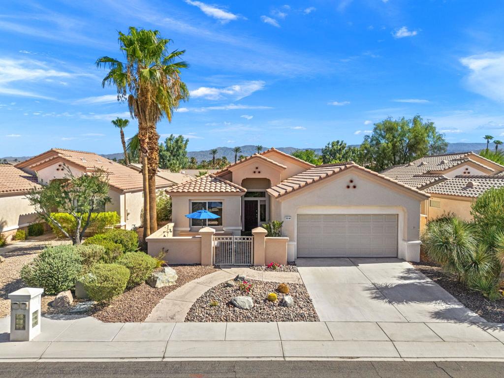 78748 Palm Tree Avenue