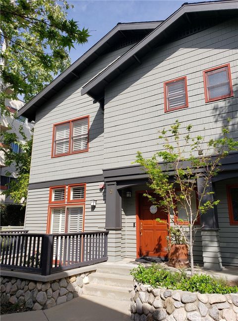 Photo of 2447 Oneida Street #2, Pasadena, CA 91107 (MLS # AR26067029)