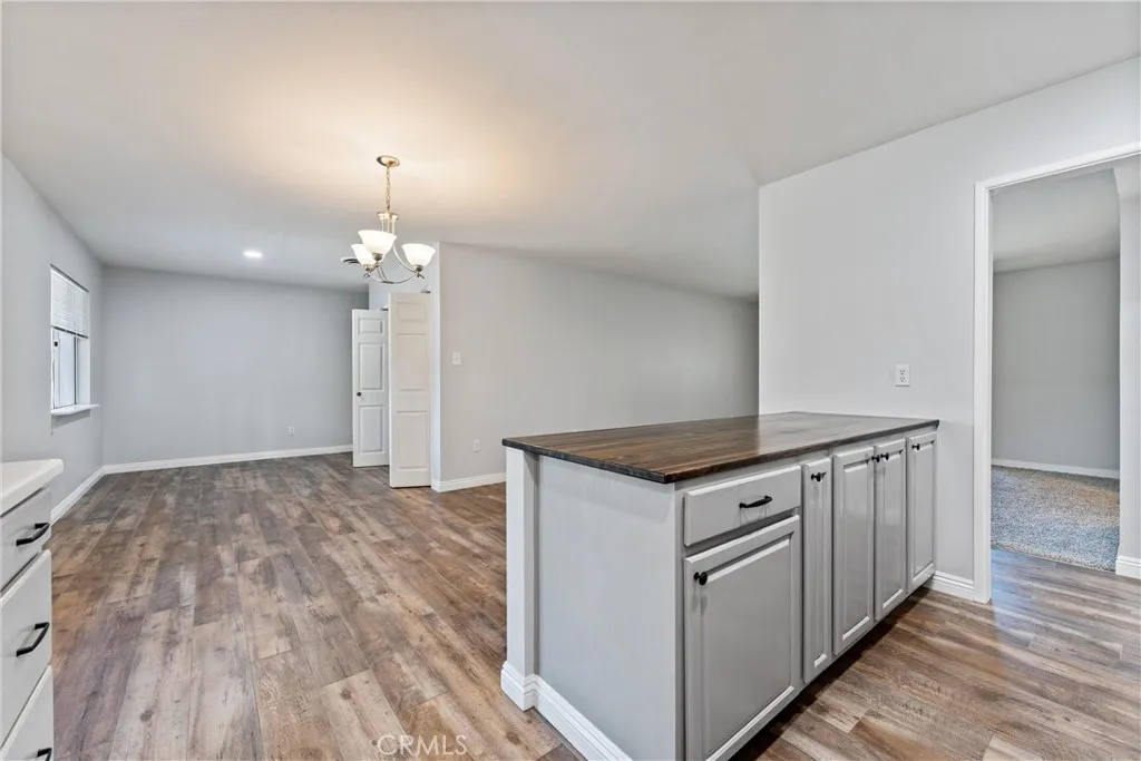 Bakersfield, California 93309, United States, 3 Bedrooms Bedrooms, ,2 BathroomsBathrooms,Residential,Active,227493