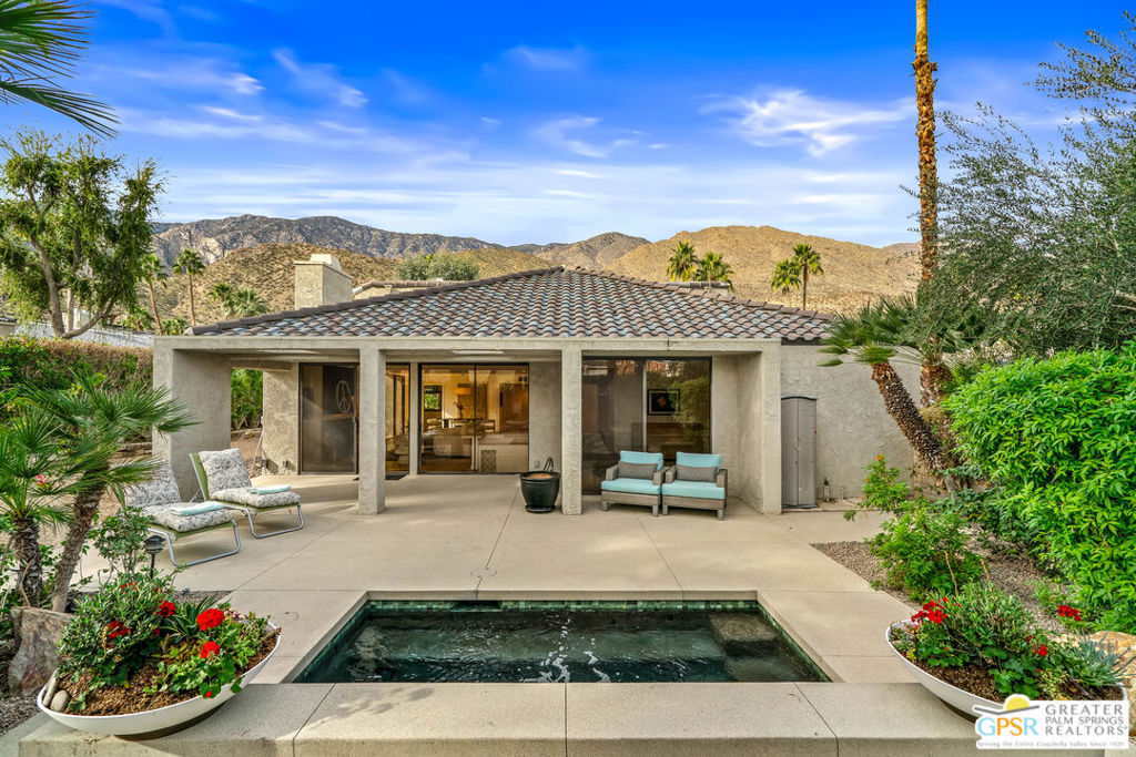 Vista Canyon - Residential