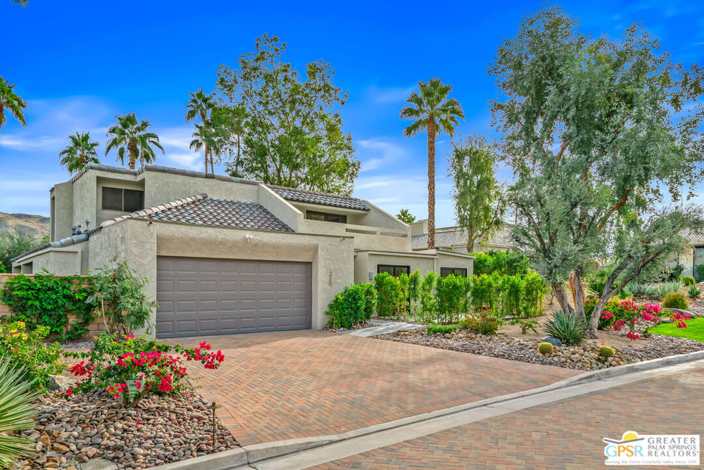 Vista Canyon - Residential