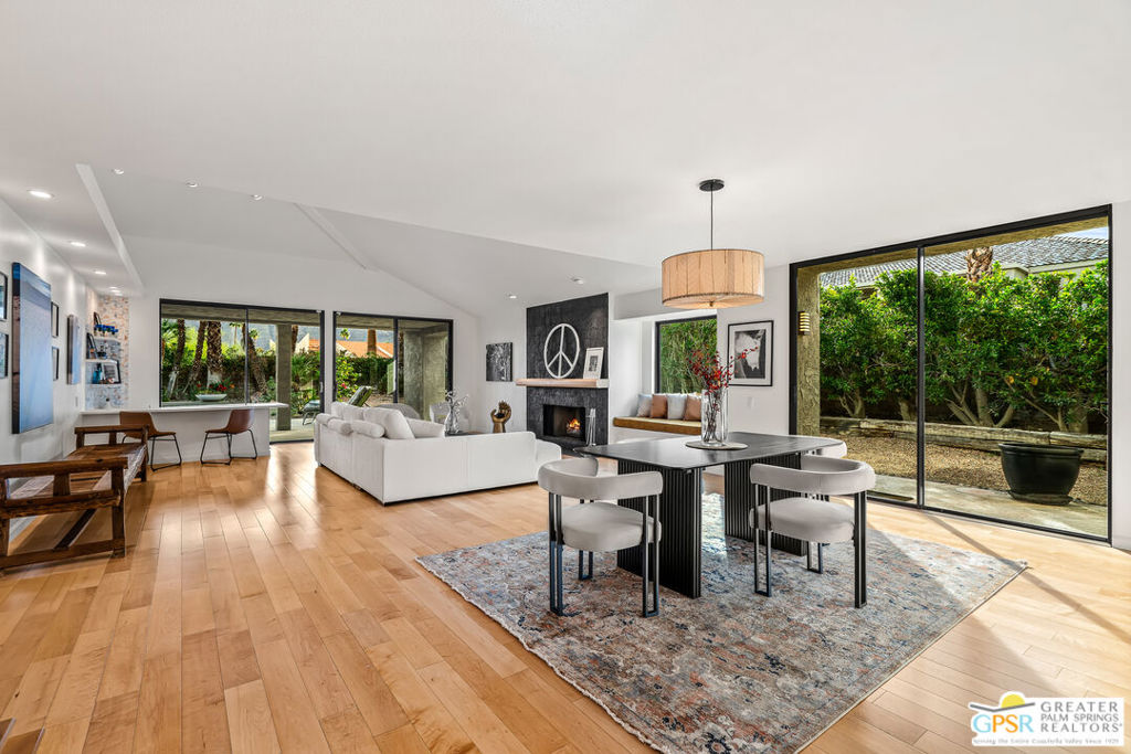 2580 W La Condesa Drive