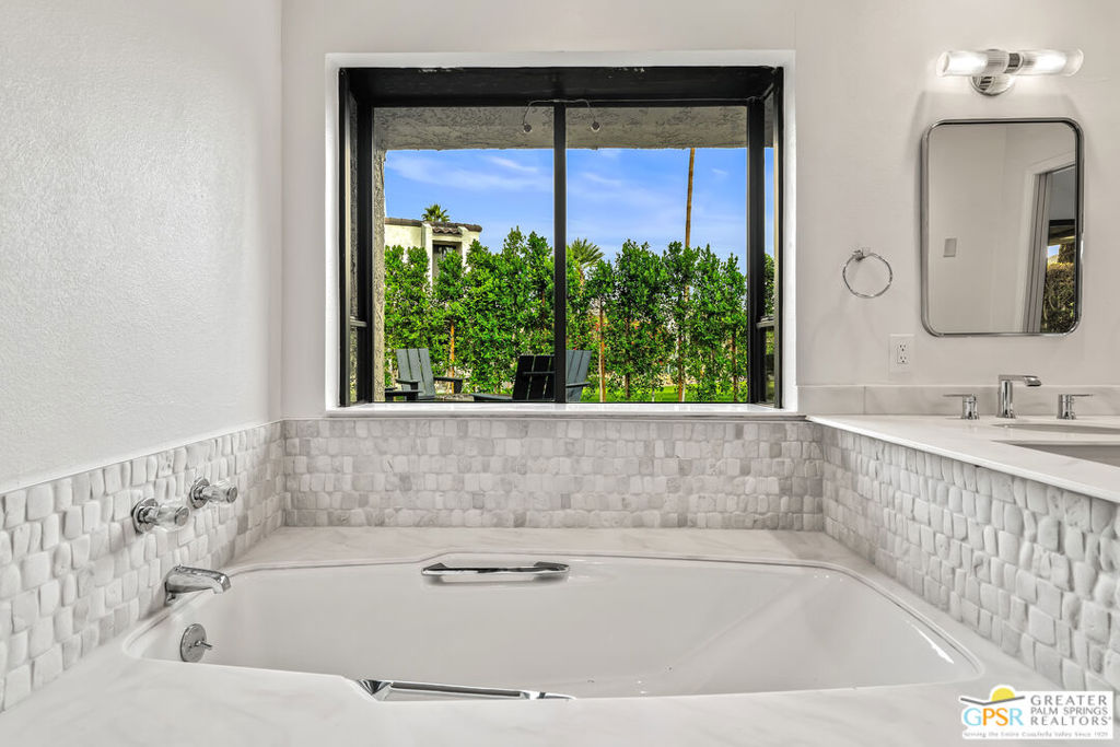 Vista Canyon - Residential