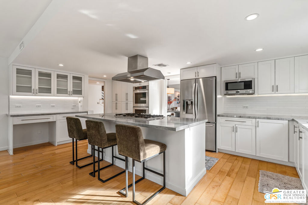 Vista Canyon - Residential