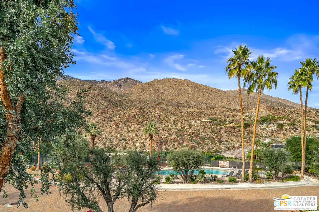 Vista Canyon - Residential