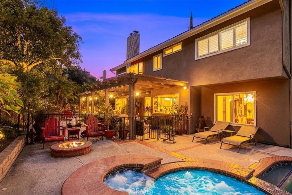 Photo of 595 S Avenida Faro, Anaheim Hills, CA 92807 (MLS # PW26052872)