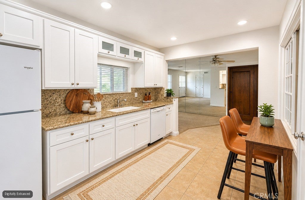851 S Danbrook