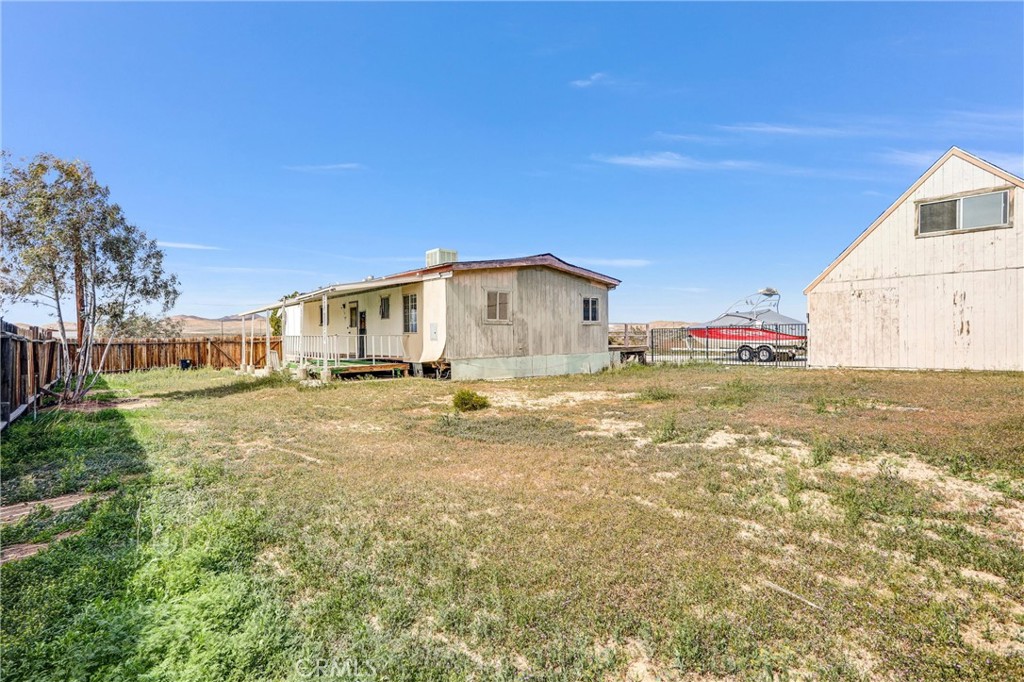 20695 Dale Evans Pkwy