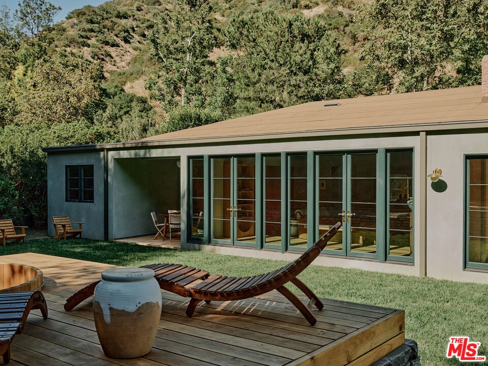 2633 Mandeville Canyon Road, Los Angeles CA 90049