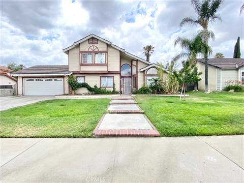 Photo of 1444 N Sage Avenue, Rialto, CA 92376 (MLS # IV26115205)