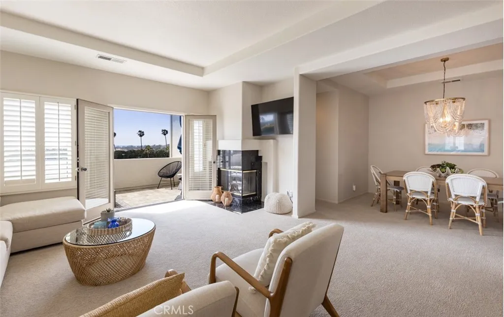 Dana Point, California 92629, United States, 2 Bedrooms Bedrooms, ,2 BathroomsBathrooms,Residential,Active,253339