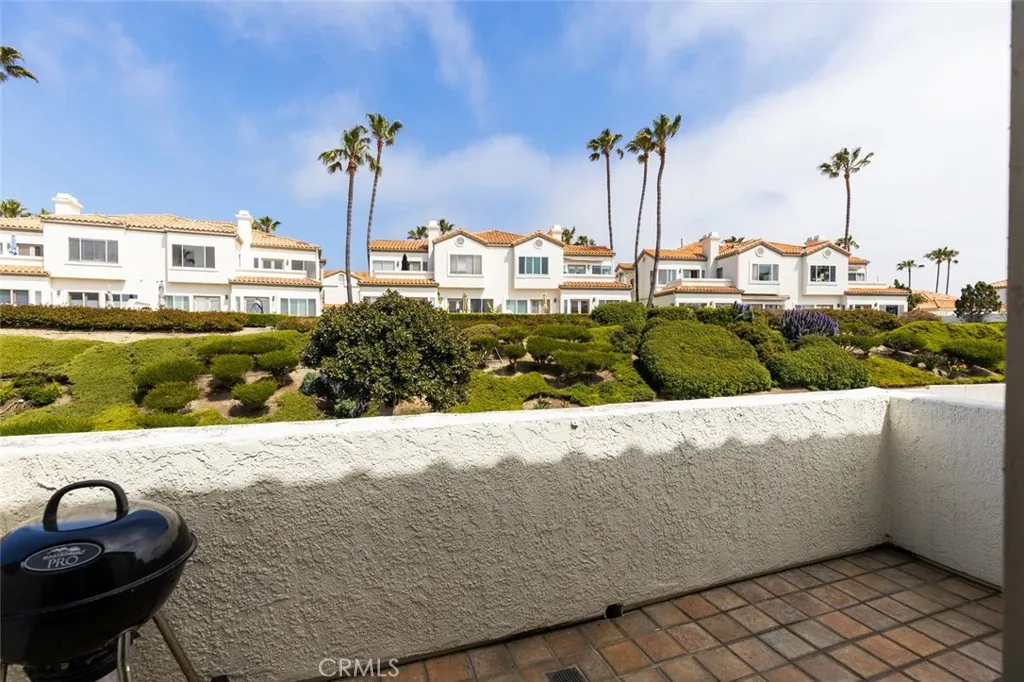 Dana Point, California 92629, United States, 2 Bedrooms Bedrooms, ,2 BathroomsBathrooms,Residential,Active,253339