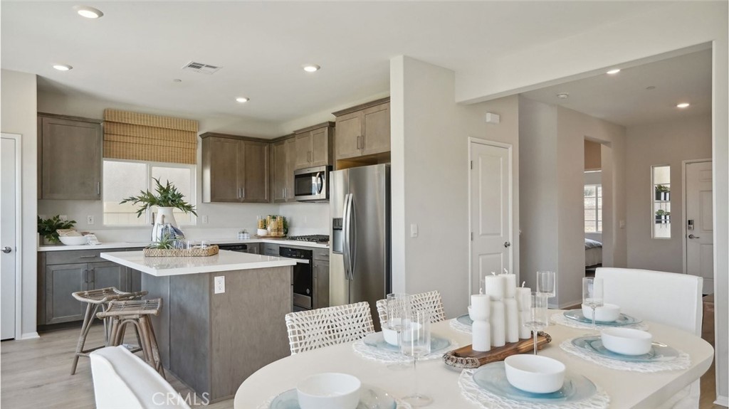 500 Hollyhock Circle