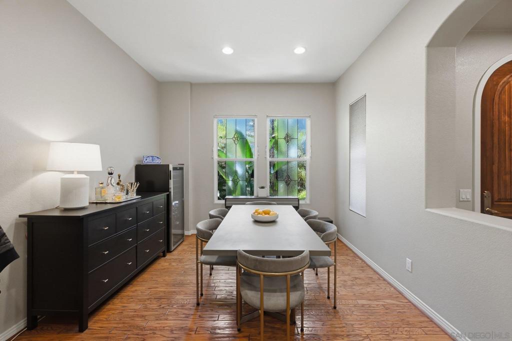 6154 Paseo Palero